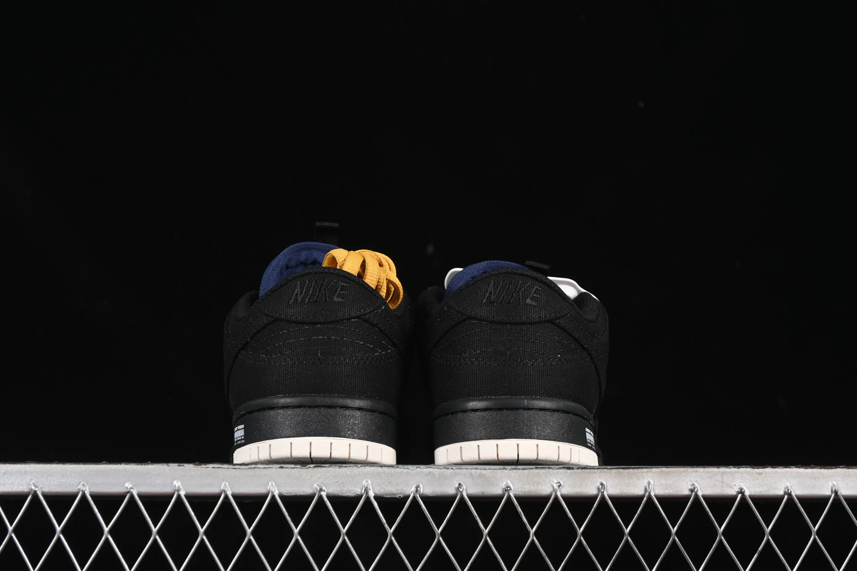 All categories Nk SB Dunk series Nk SB Dunk Low low-top sneakers Nike SB Dunk Low black hole SB low-top sports and leisure sneakers DX6775-400